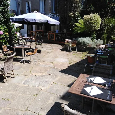 Hotel De France - Restaurant L'Insolite Hotel
