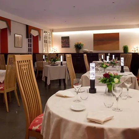 Hotel De France - Restaurant L'Insolite Hotel 3*