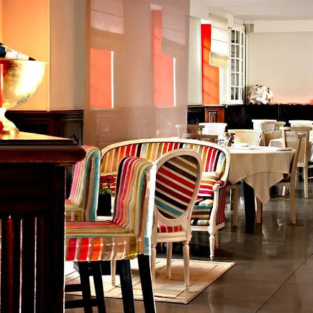 Hotel De France - Restaurant L'Insolite Hotel